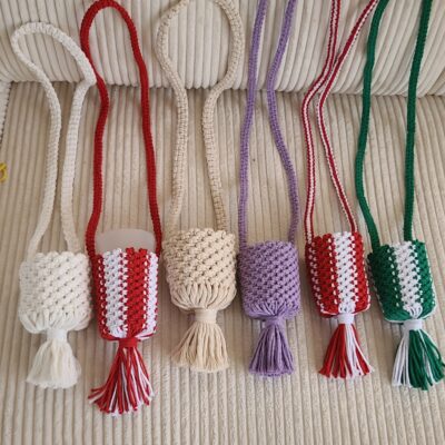Le Porte-Gobelet en Macramé – L'accessoire indispensable de vos sorties et festivals