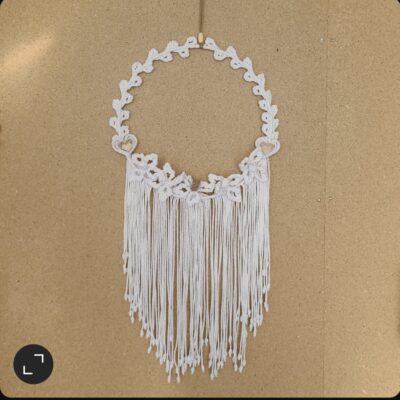 Suspension fleurs blanche